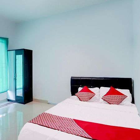 Oyo 92586 Happy 777 Hotel Nagoya Ngoại thất bức ảnh